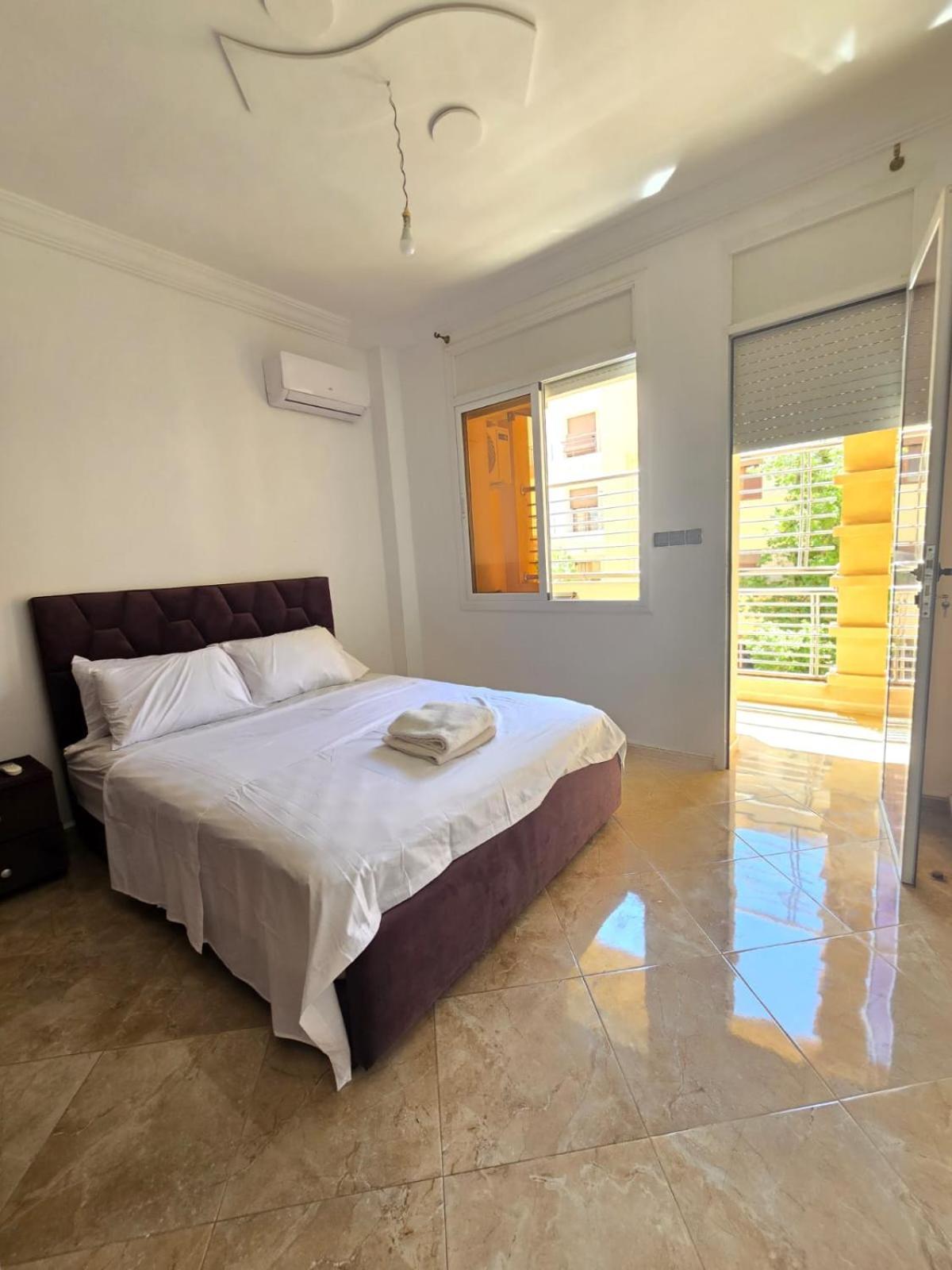 Familyconfort Oujda Bagian luar foto